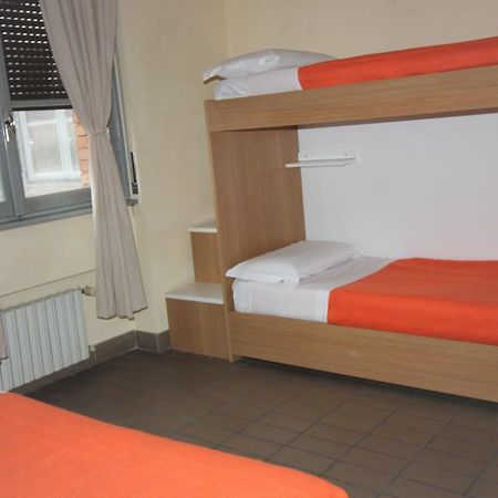 New Generation Hostel Citta Studi Милан Экстерьер фото