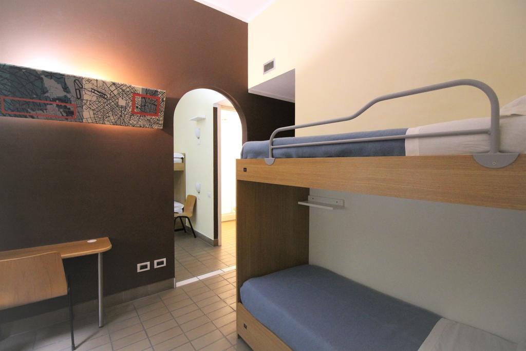 New Generation Hostel Citta Studi Милан Экстерьер фото