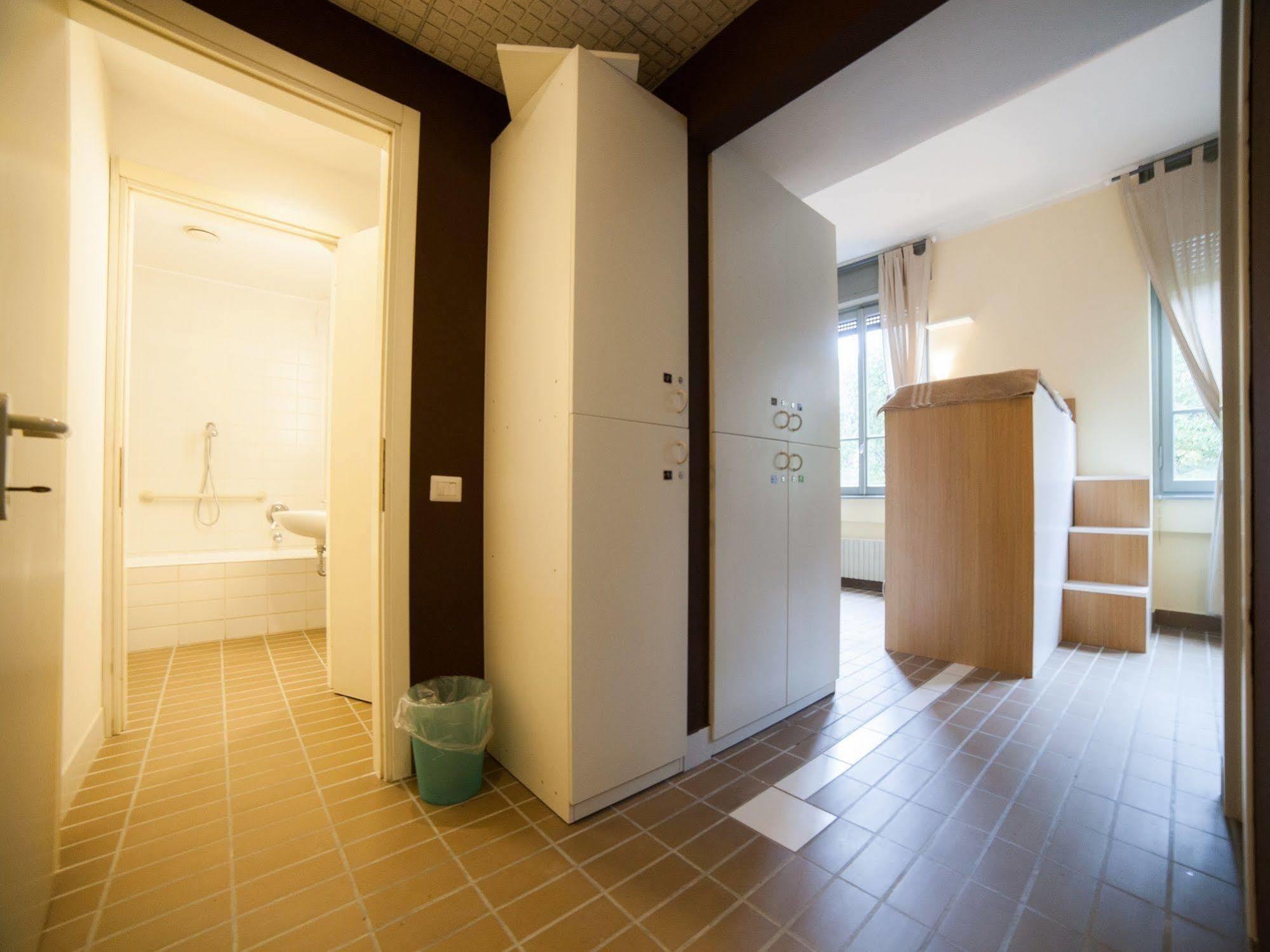 New Generation Hostel Citta Studi Милан Экстерьер фото