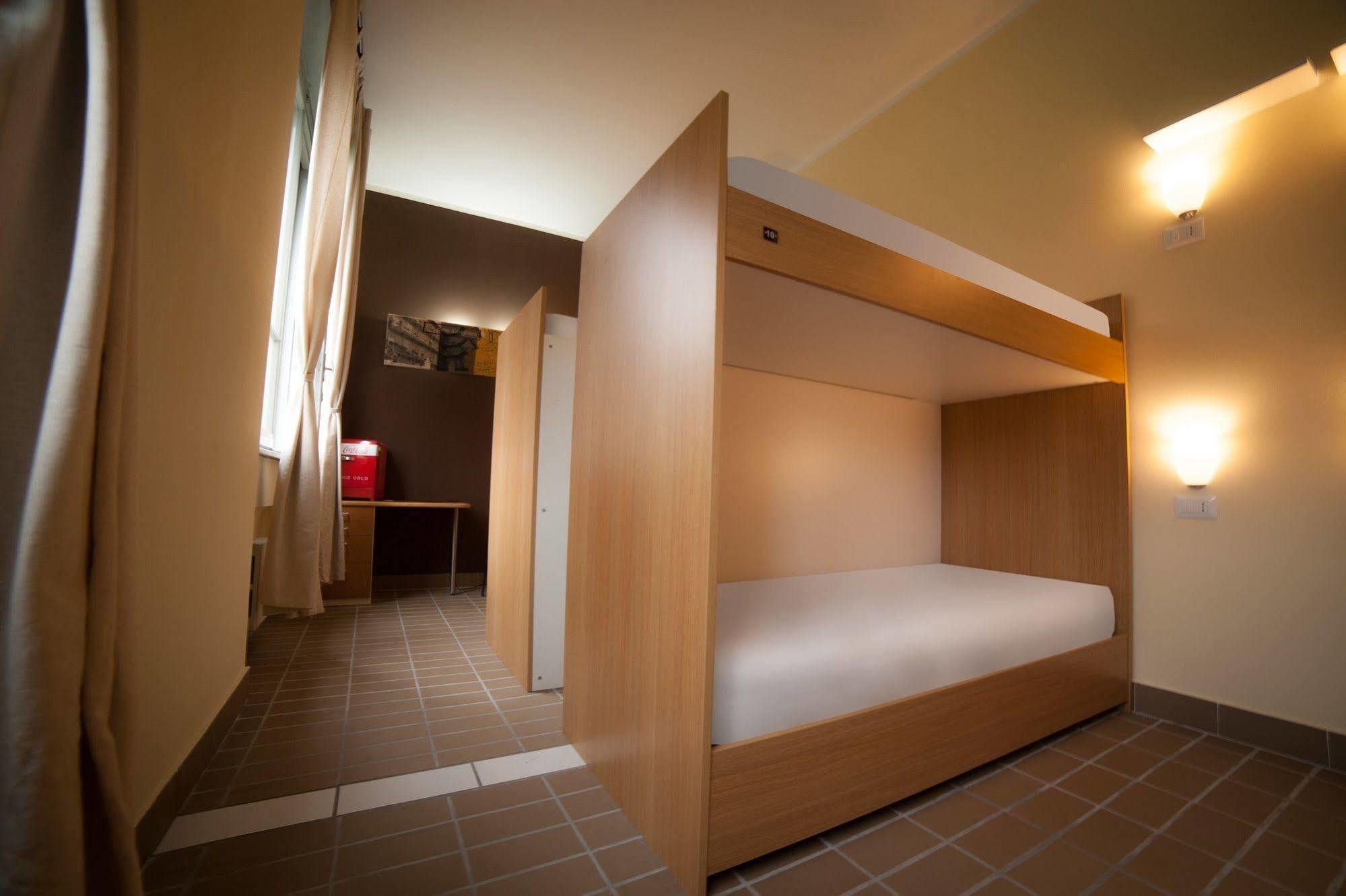New Generation Hostel Citta Studi Милан Экстерьер фото